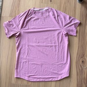 Mens lululemon license to train top